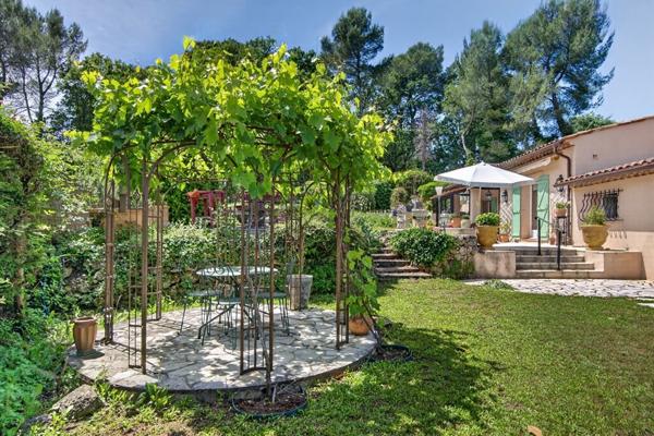 Vente Villa de luxe Peymeinade 5 Pièces 156 m²