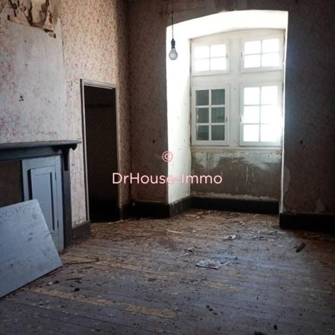 Château à vendre 10 pièces de 300 m²