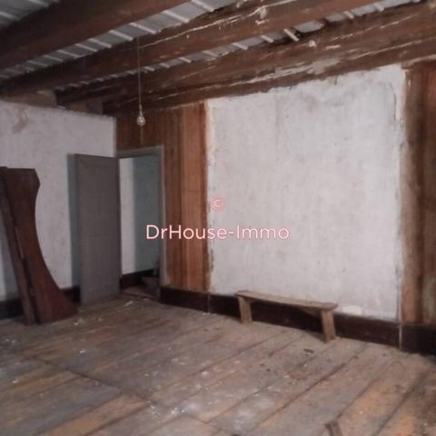 Château à vendre 10 pièces de 300 m²