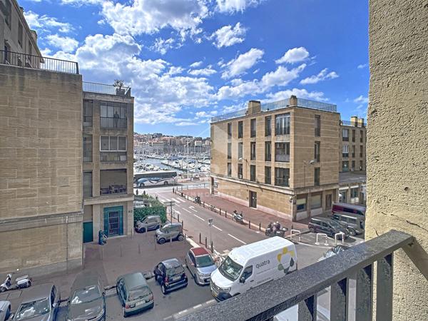 POUILLON - 2e Ligne Vue Vieux Port  - 70m²