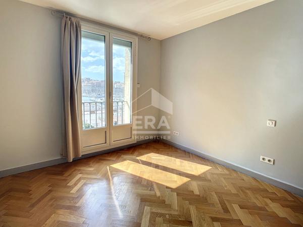 POUILLON - 2e Ligne Vue Vieux Port  - 70m²