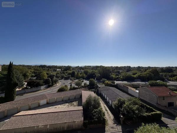 Location - Maison Bourg-Saint-Andéol 07700 30 m 2