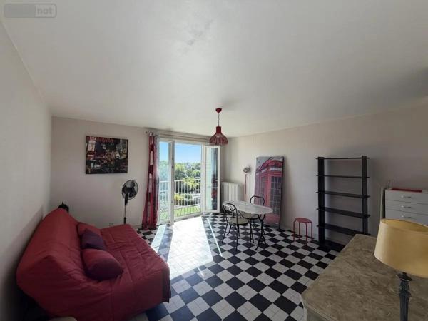 Location - Maison Bourg-Saint-Andéol 07700 30 m 2