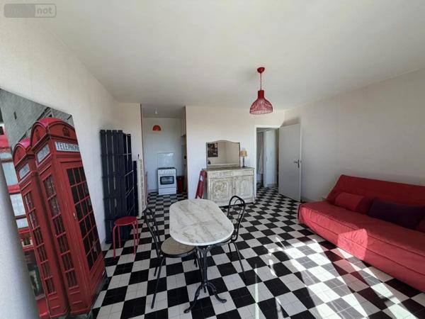 Location - Maison Bourg-Saint-Andéol 07700 30 m 2