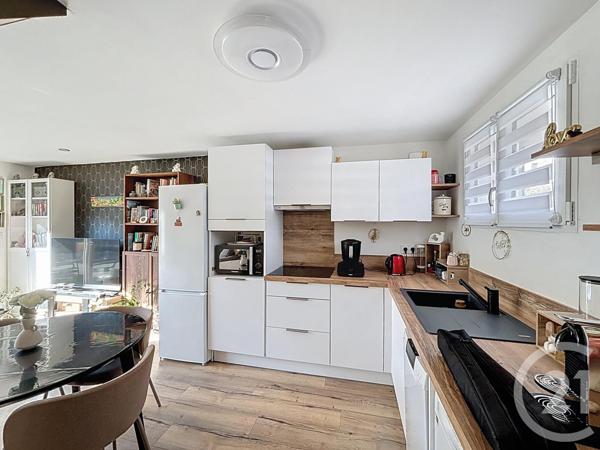 Appartement F2 à vendre  2 pièces - 37,63 m2 PUGET SUR ARGENS - 83