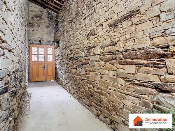 Maison de ville en plein centre de Plélan le Grand