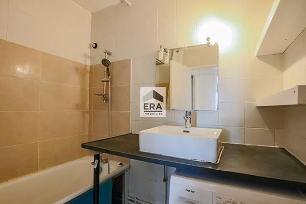 Appartement Paris 2 pièce(s) 56.50 m2