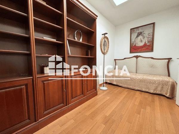 À vendre Appartement 4 pièces 115.7 m² - La Rochelle 17000