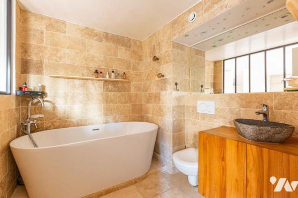 Appartement avec terrasses en plein coeur de Montmartre
