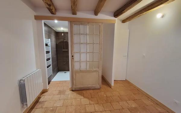 MAISON RENOVEE - 4 CHAMBRES - CHANZEAUX
