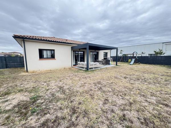 Maison à louer 1 380 € CC Grenade 5 p 114 m² DPE A