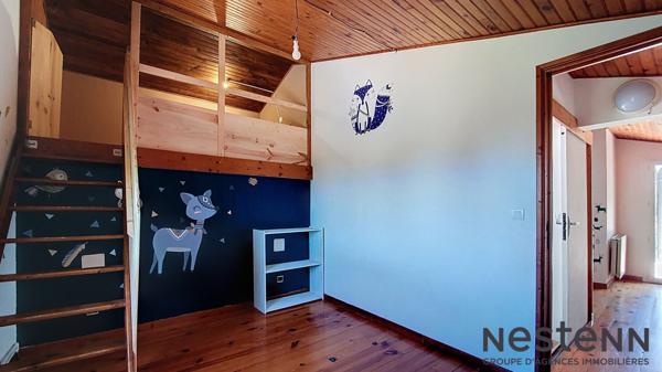 A Vendre Maison 5 Chambres avec Jardin, Piscine, Garage, Atelier à Carbonne Dans Quartier Résidentiel au Calme !