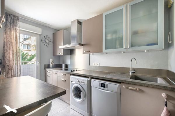 Appartement à vendre |  Vénissieux |  3 pièces | 67 m²