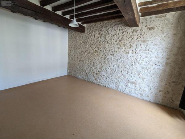 Appartement ancien à louer à Nogent-le-Rotrou dans l'Eure-et-Loir (28400), ref : 5 AM   
Centre ville