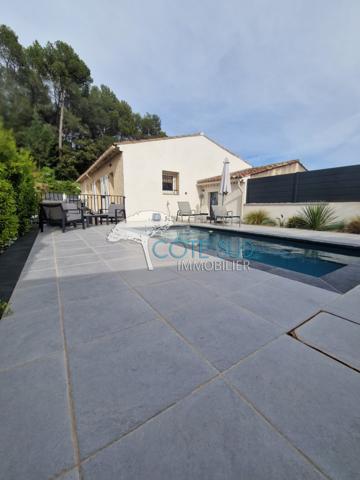 Lorgues (83510) Maison 5 pièces 3 chambres avec piscine et garage, à deux pas de Lorgues...