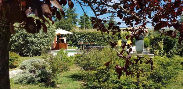 Saint-Saturnin-lès-Apt (84490) Villa de plain pied proche village tous conforts !