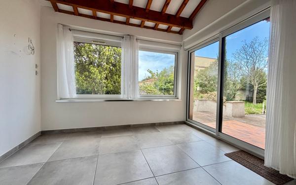 Maison à vendre    8 pièces •  Balaruc-le-Vieux