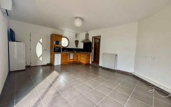 Maison à vendre    8 pièces •  Balaruc-le-Vieux