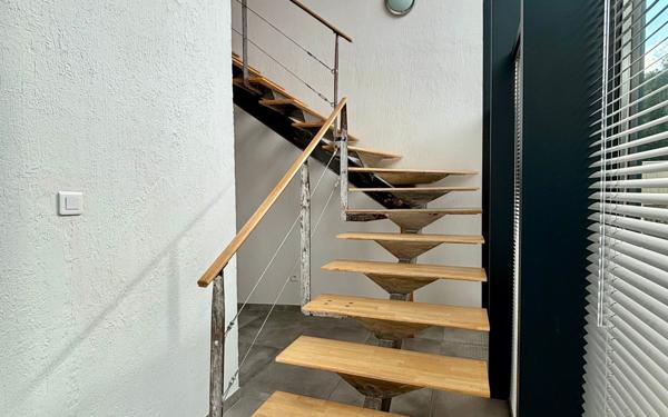 Maison à vendre    8 pièces •  Balaruc-le-Vieux