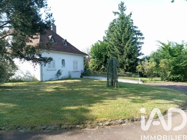 Maison à vendre 10 pièces 232 m² Gueugnon