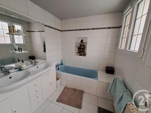 Maison à vendre  5 pièces - 98 m2 ST SEBASTIEN SUR LOIRE - 44