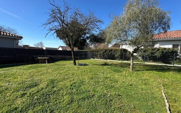 Maison à vendre    5 pièces •  Seyresse