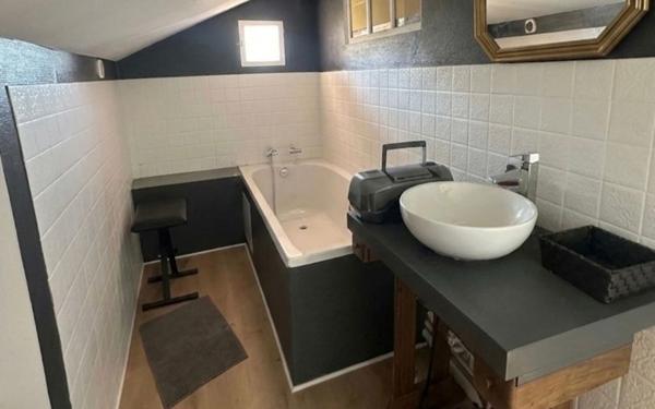 Maison à vendre    5 pièces •  Seyresse