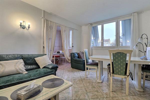 T3 76 m2 SAINT-DENIS