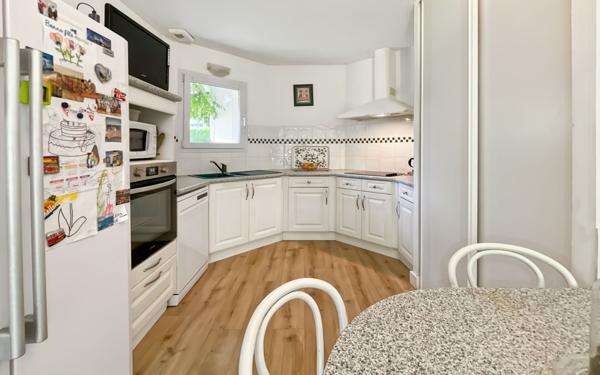 Maison à vendre    4 pièces • 112 m2 Saint-Pierre-du-Mont