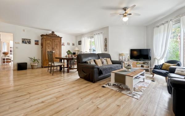 Maison à vendre    4 pièces • 112 m2 Saint-Pierre-du-Mont