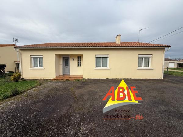 Maison  5 pièce(s)  2 chambre(s)  94 m²