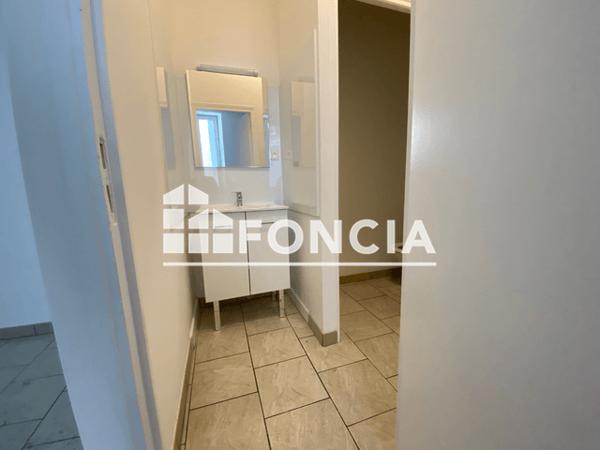 Location Studio 23.62 m² - 18 RUE MONTHYON Bordeaux 33800