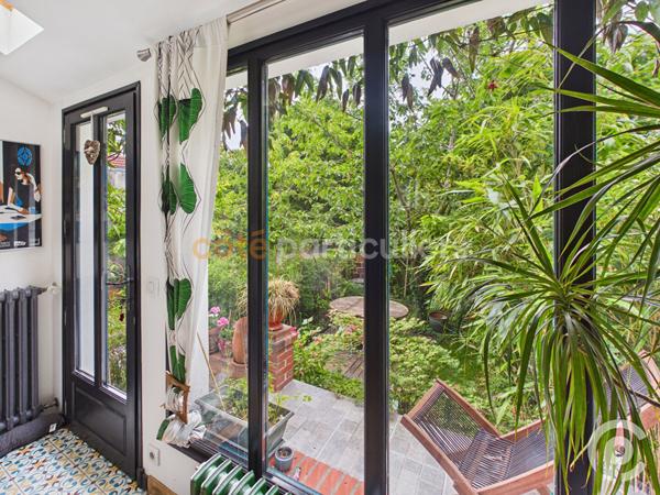 Vente
                Maison80 m² - 4 Pièces -
                    CLAMART (92140)