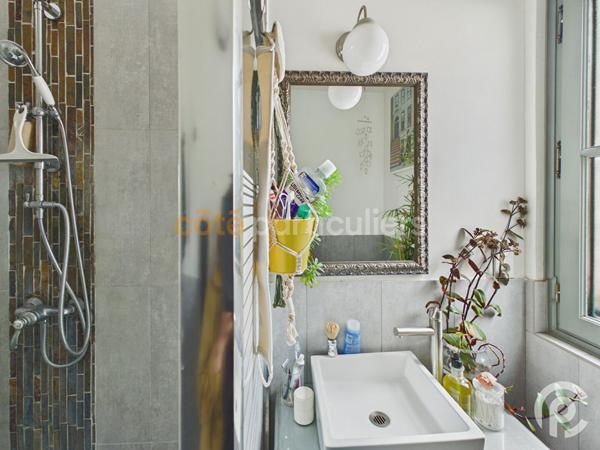 Vente
                Maison80 m² - 4 Pièces -
                    CLAMART (92140)
