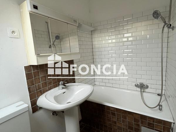 Location Studio meublé 35.65 m² - 10 RUE SAINTE CLAIRE Mulhouse 68100