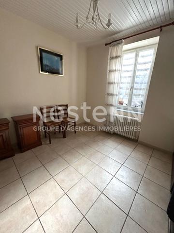 MAISON DE PLAIN PIED AVEC VERANDA ET COIN JARDIN