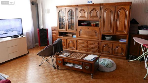 Maison à vendre à Vouziers dans les Ardennes (08400), ref : 08018-MAIS-2174