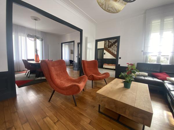 Étampes (91150) NOUVELLE EXCLUSIVITÉ CENTRE VILLE ETAMPES MAISON DE CARACTERE 240 M2 5CHAMBRES