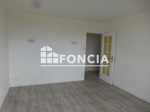 Location Appartement 3 pièces 67.6 m² - 34 RUE DES AQUEDUCS Roanne 42300