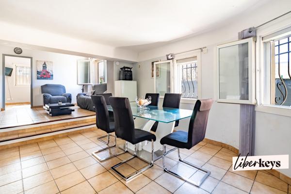 🔥 RARE À MARSEILLE – BAS DE MAISON T4 + JARDIN + PARKING MULTIPLE 🔥