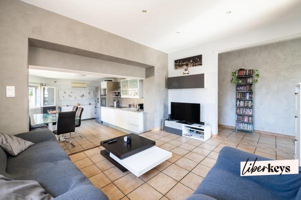 🔥 RARE À MARSEILLE – BAS DE MAISON T4 + JARDIN + PARKING MULTIPLE 🔥