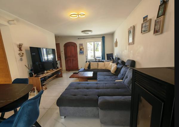 Jolie Maison de 130 m²/Terrain 560 m²/Petite piscine