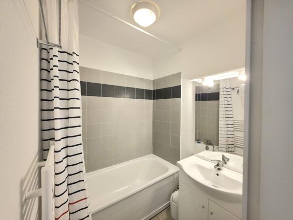 EXCLUSIVITÉ – Biot/Sophia – T2 terrasse 16 m², LIBRE DE TOUT EXPLOITANT – 5,8 % brut