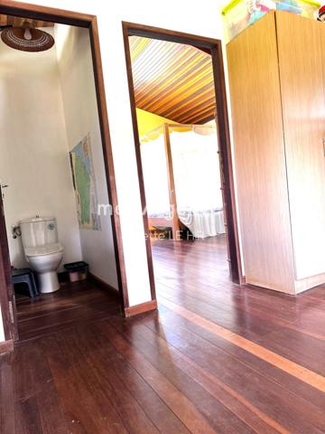 Maison à MATOURY, 97351 - 6 pièces 160m²