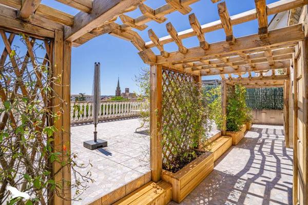 Maison à vendre 442 000 € Agen 8 p 205 m² DPE D
