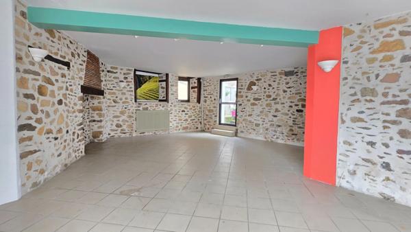 Immeuble à vendre SEREILHAC (87)