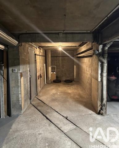 Parking à vendre 12,7 m² 