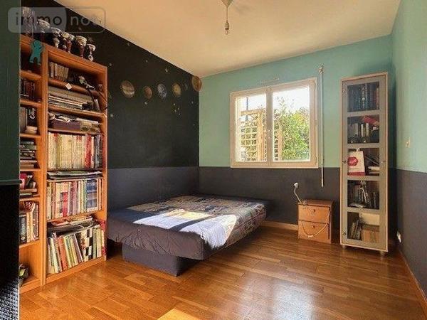 Maison à vendre à Baugé-en-Anjou dans le Maine-et-Loire (49150), ref : LB/2557   
centre