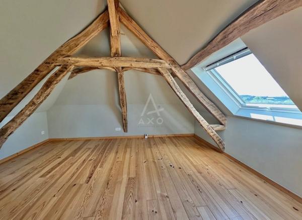 Deux maisons - 11 Hectares