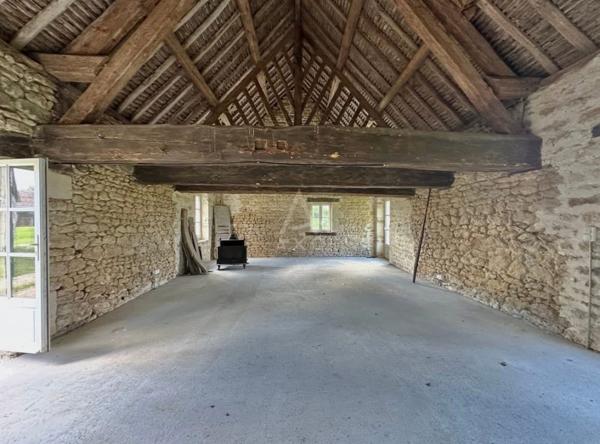 Deux maisons - 11 Hectares